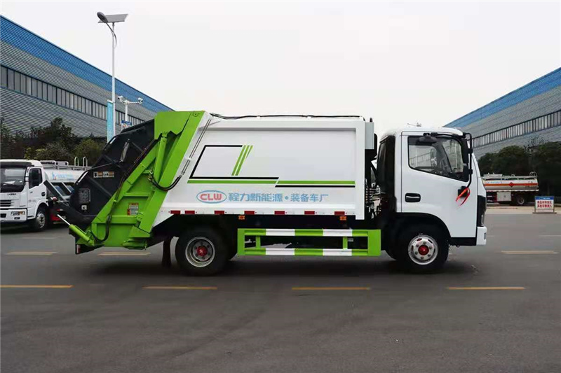 东风多利卡6方压缩式垃圾车图片4