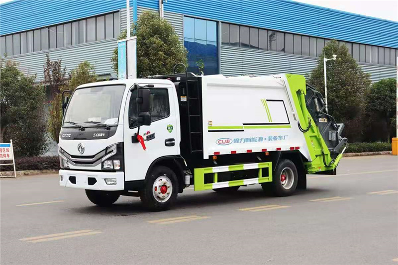 东风多利卡6方压缩式垃圾车图片3