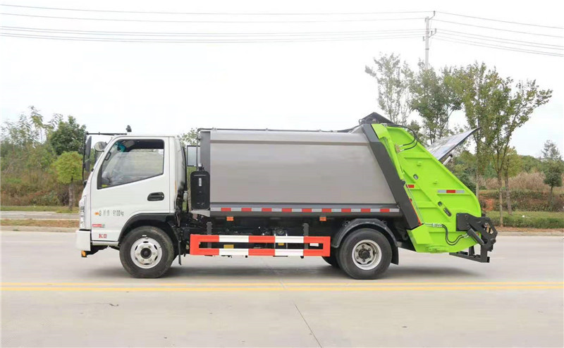 凯马6方压缩式垃圾车图片4