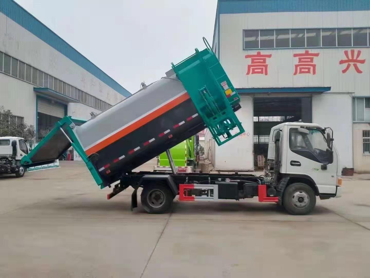 江淮骏铃自装卸式垃圾车3