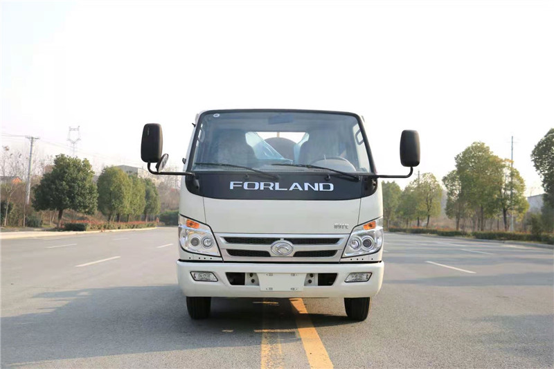 福田时代勾臂式垃圾车1