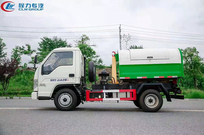 福田小卡之星勾臂式垃圾车5