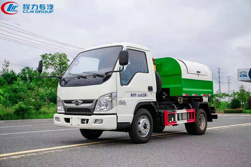 福田小卡之星勾臂式垃圾车3