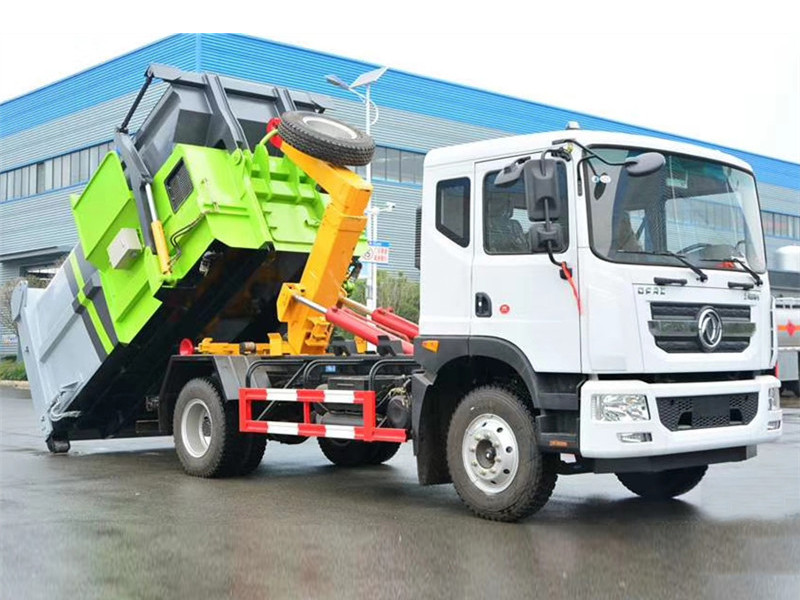 东风多利卡D9勾臂式垃圾车4
