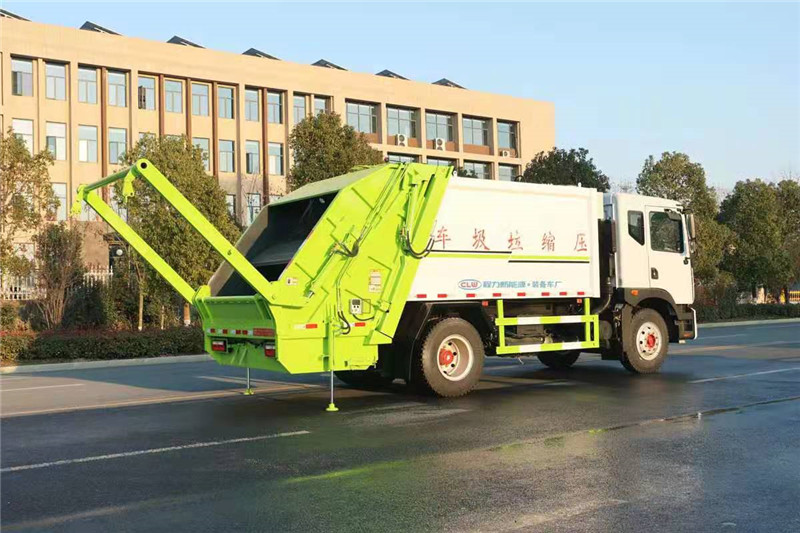 东风多利卡10方压缩式垃圾车6