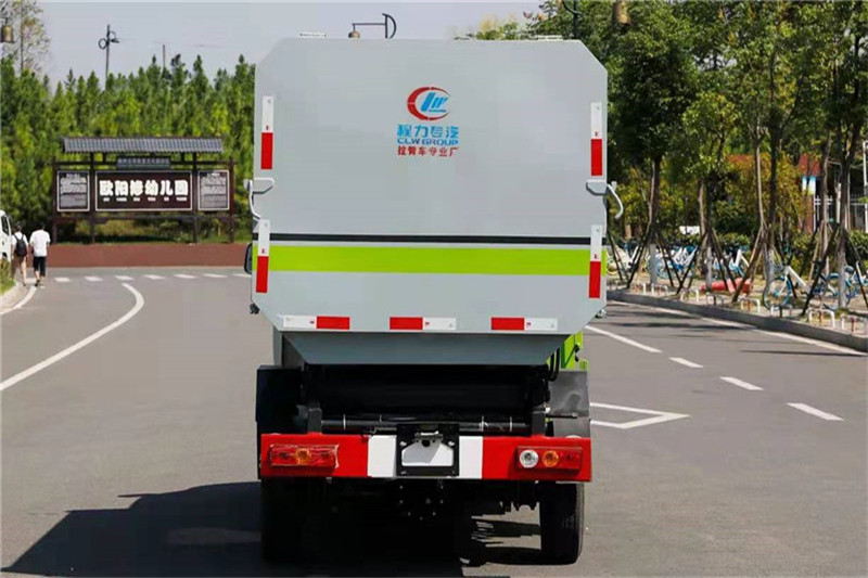 福田自装卸式垃圾车5