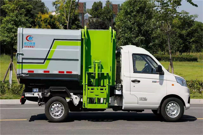 福田自装卸式垃圾车3