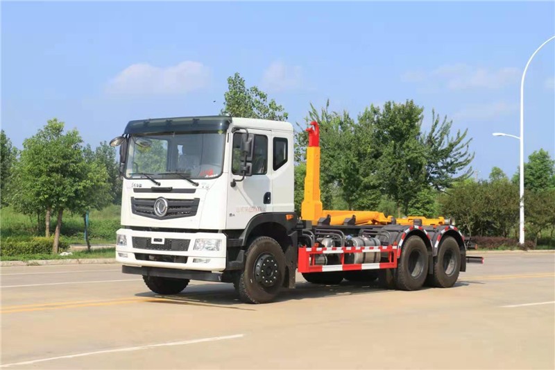 东风华神T5勾臂式垃圾车3