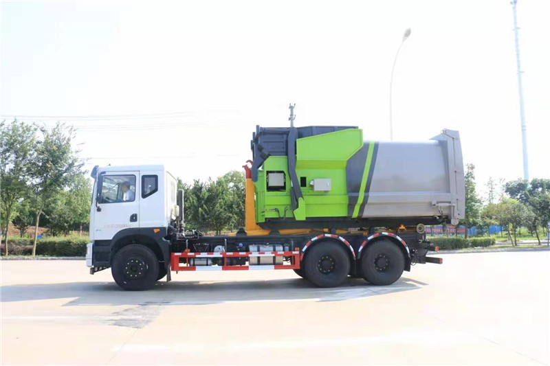 东风华神T5勾臂式垃圾车5