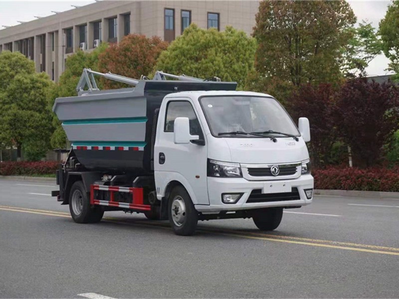 东风途逸自装卸式垃圾车3