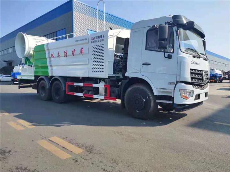 东风专底抑尘车2