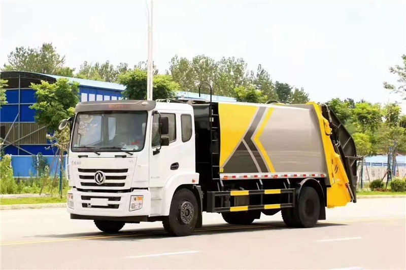 东风锦程17方压缩式垃圾车2