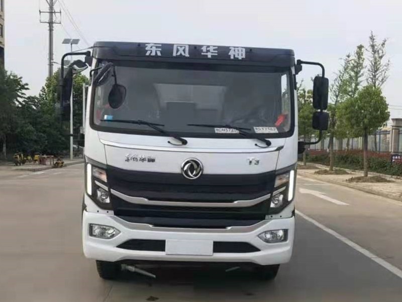 东风华神T3抑尘车1