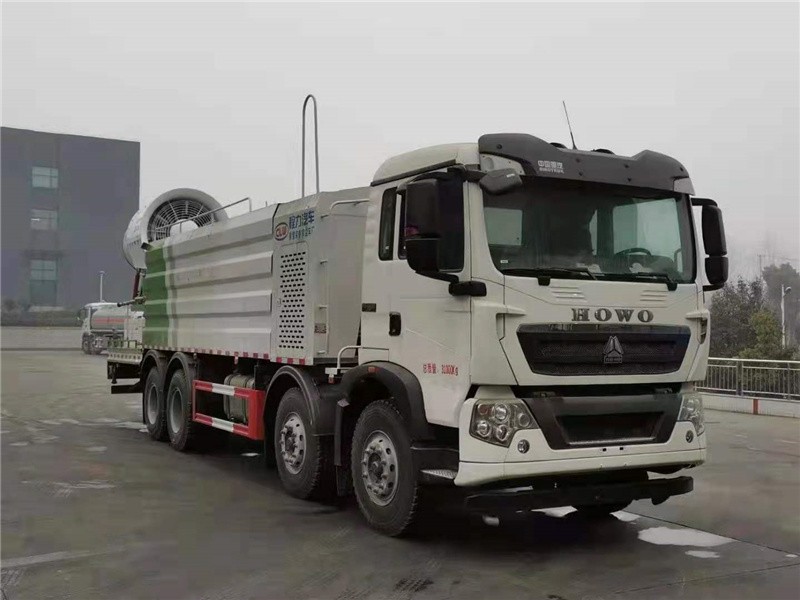 重汽豪沃抑尘车3