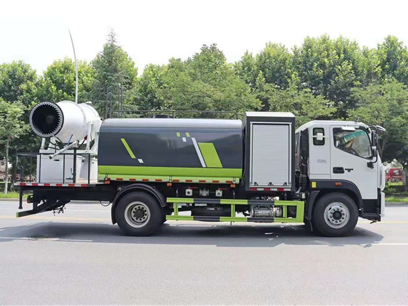 福田欧马可欧航抑尘车5