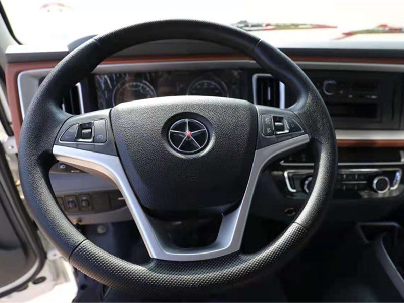 大运奥普力抑尘车6