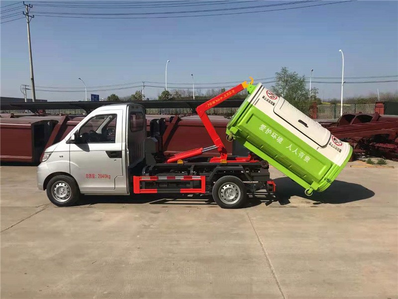 开瑞勾臂式垃圾车6