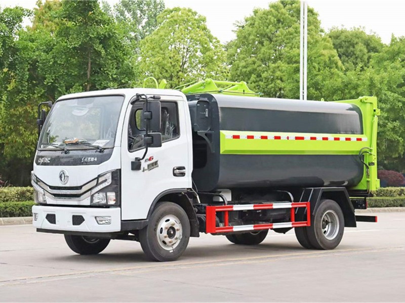 东风多利卡自型‬装卸式垃圾车2