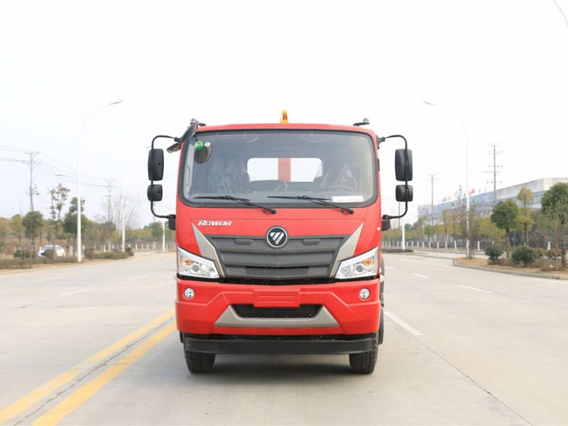 福田瑞沃大金刚勾臂式垃圾车1