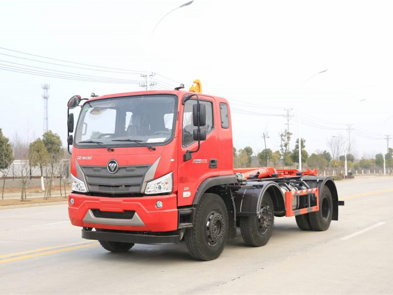 福田瑞沃大金刚勾臂式垃圾车2