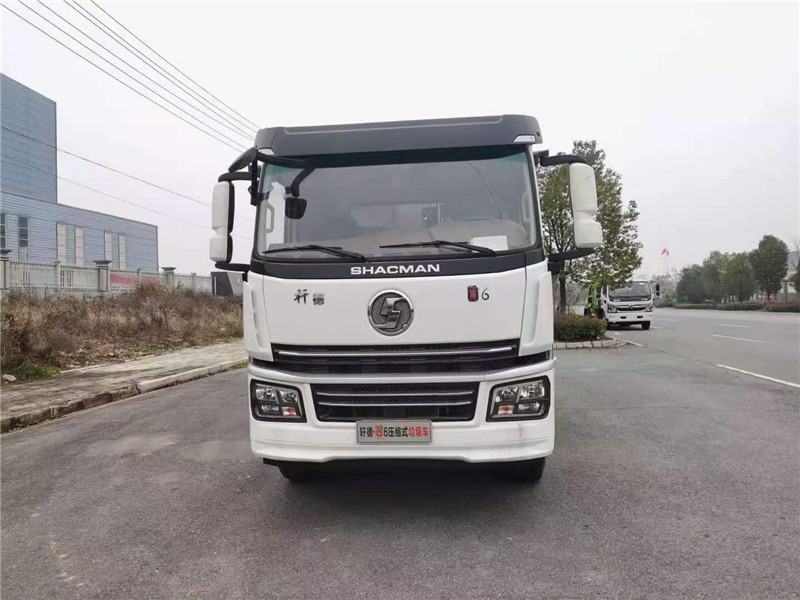 陕汽轩德14方压缩式垃圾车1