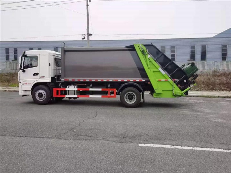 陕汽轩德14方压缩式垃圾车4