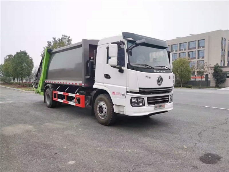 陕汽轩德14方压缩式垃圾车2