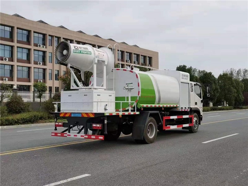 福田时代领航抑尘车6