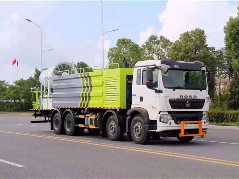 重汽豪沃尘抑车1