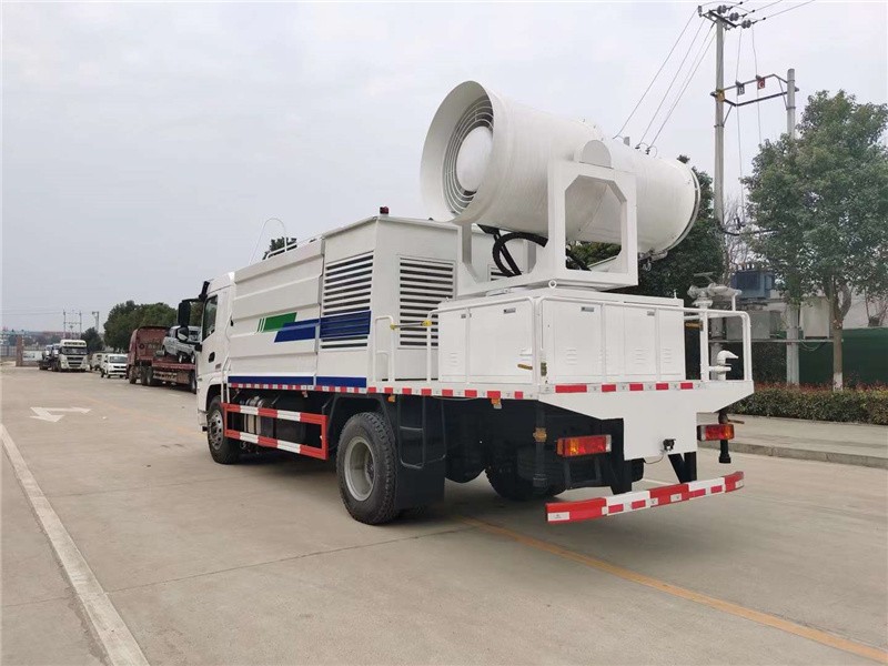 陕汽轩德翼6抑尘车6