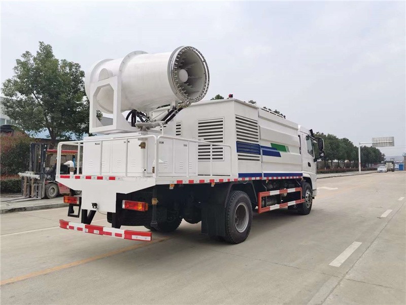 陕汽轩德翼6抑尘车7