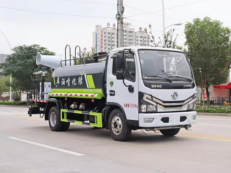 东风多利卡5方洒水车2