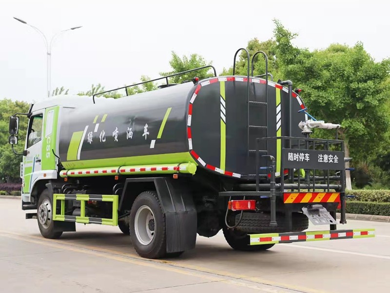 东风华神12方洒水车6
