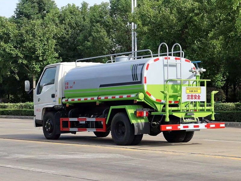 江铃顺达5方洒水车7