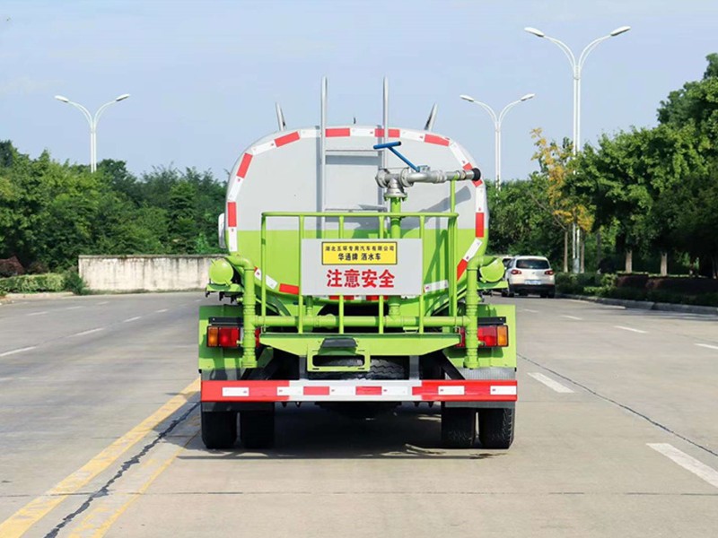 江铃顺达5方洒水车8