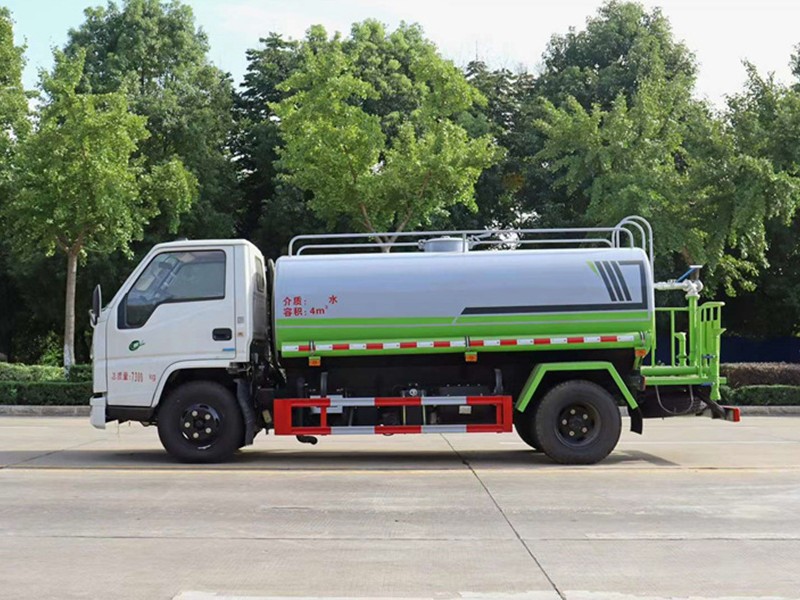 江铃顺达5方洒水车4