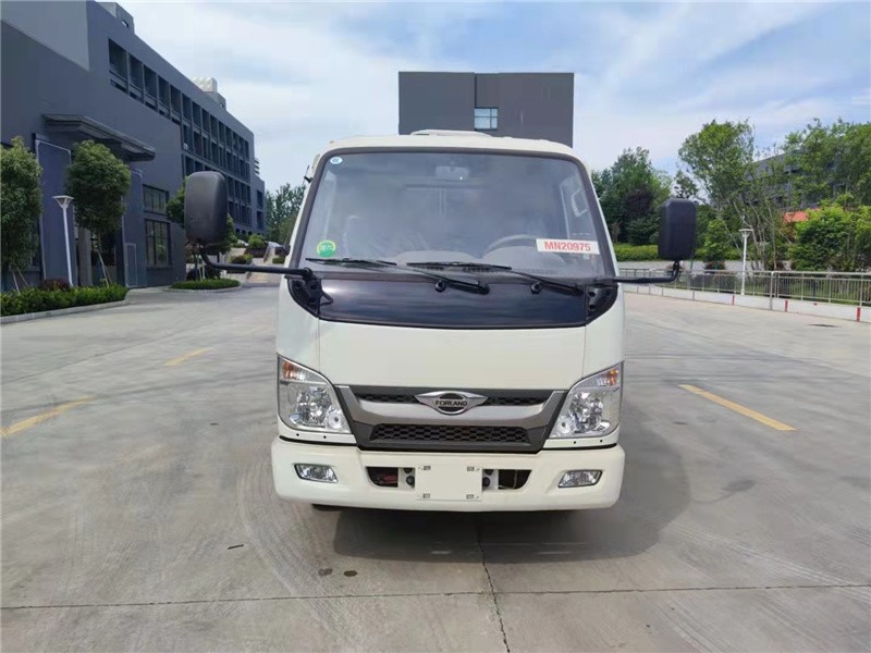 福田小卡之星自装卸式垃圾车1