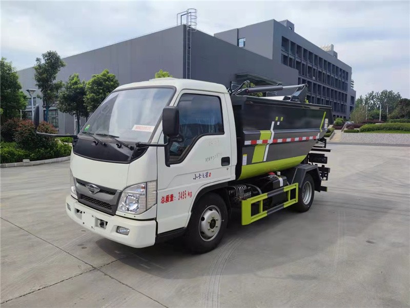 福田小卡之星自装卸式垃圾车2