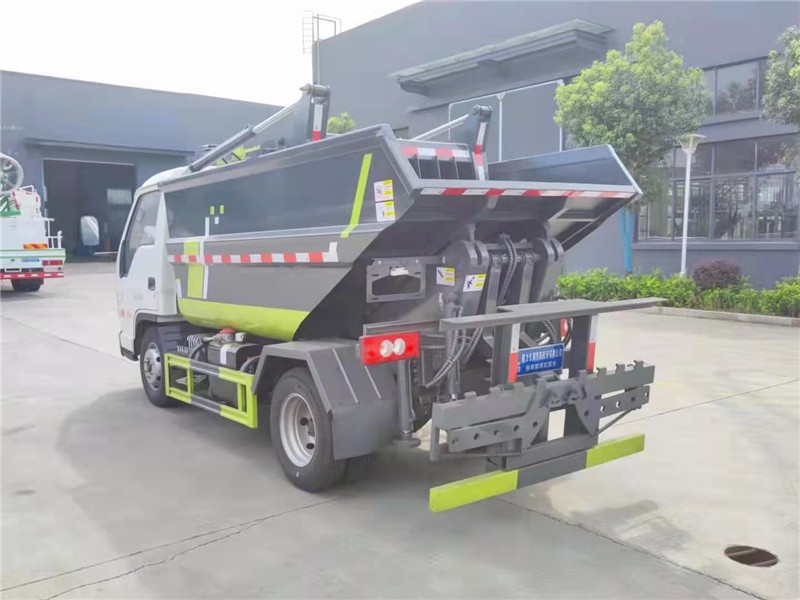 福田小卡之星自装卸式垃圾车7