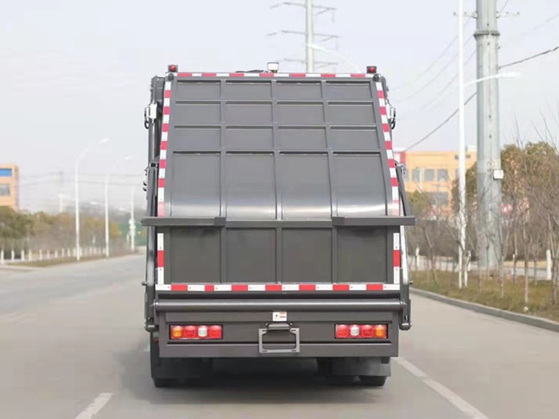 陕汽德龙20方压缩式垃圾车8