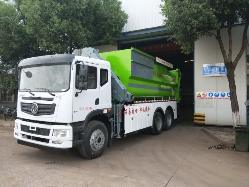 华神17方吊装压缩垃圾车5