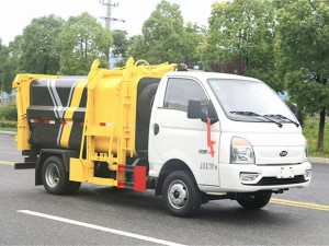 凯马锐航自装卸式垃圾车